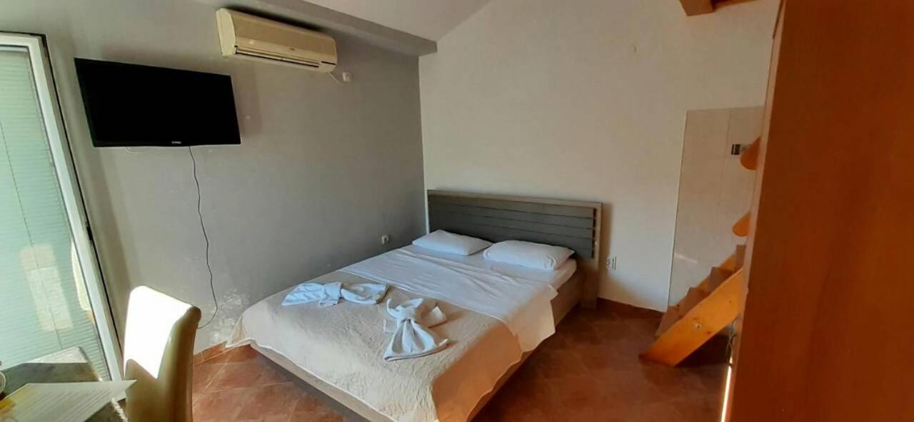 Apartmani M Херцег-Нови Номер фото